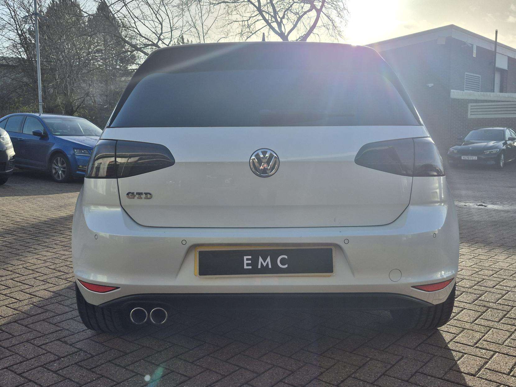 2016 VOLKSWAGEN GOLF 2016 VOLKSWAGEN GOLF