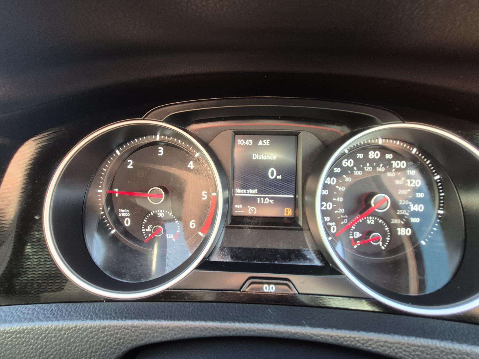 2016 VOLKSWAGEN GOLF 2016 VOLKSWAGEN GOLF