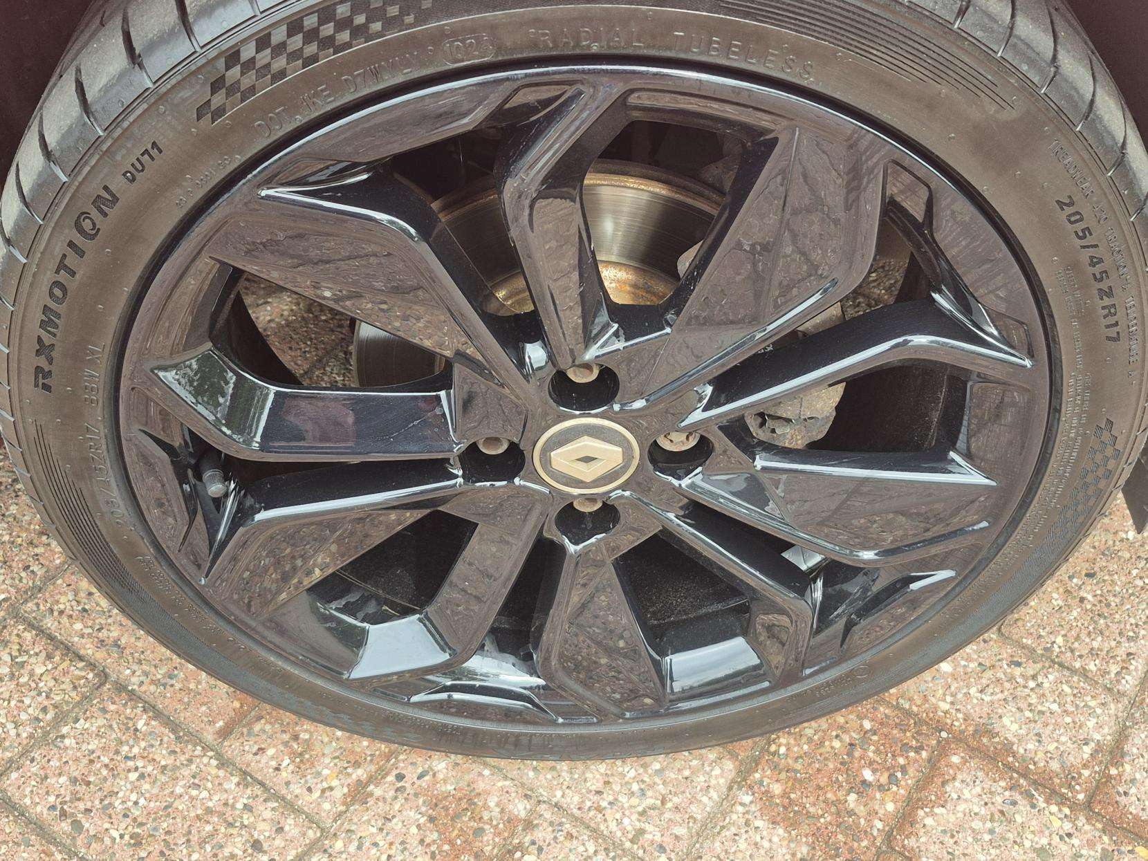 2018 RENAULT CLIO 2018 RENAULT CLIO