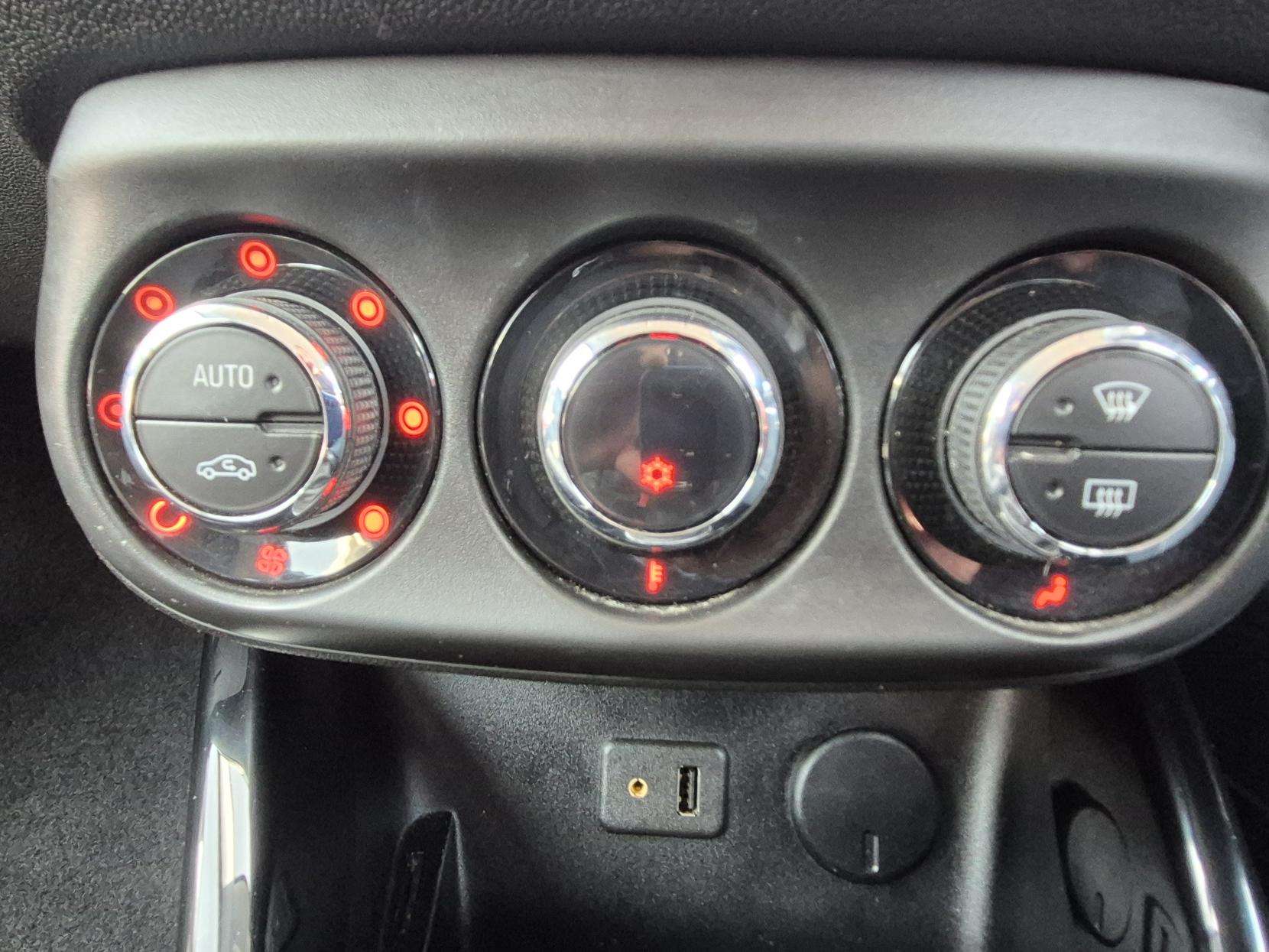 2015 VAUXHALL ADAM 2015 VAUXHALL ADAM