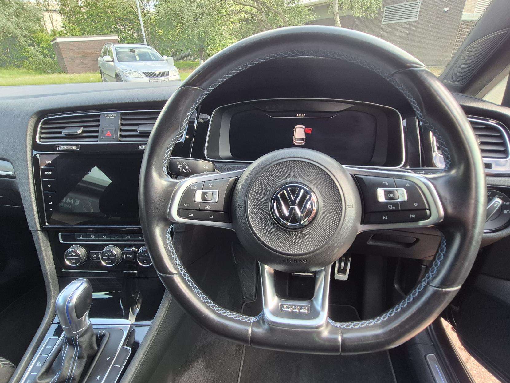 2018 VOLKSWAGEN GOLF 2018 VOLKSWAGEN GOLF