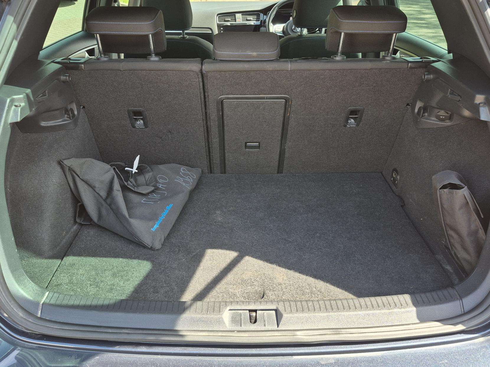 2018 VOLKSWAGEN GOLF 2018 VOLKSWAGEN GOLF