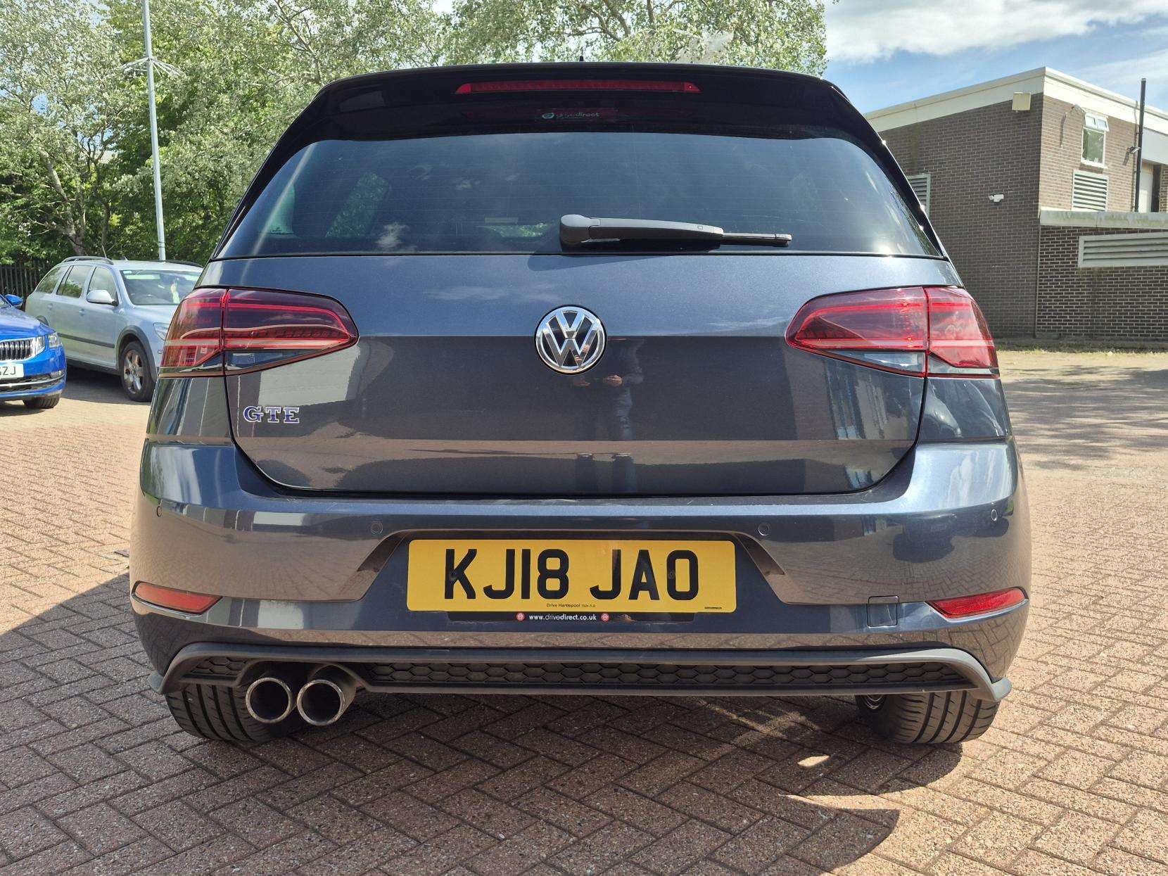 2018 VOLKSWAGEN GOLF 2018 VOLKSWAGEN GOLF