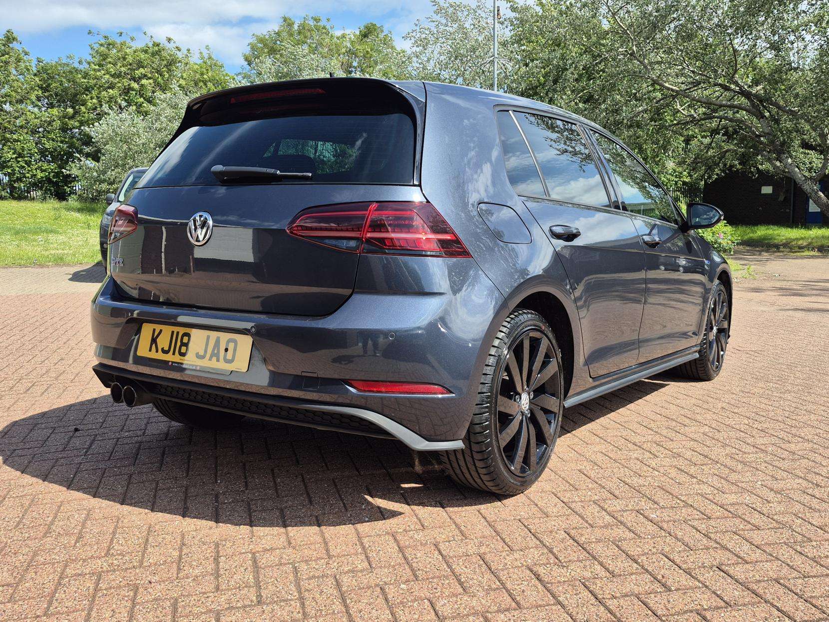 2018 VOLKSWAGEN GOLF 2018 VOLKSWAGEN GOLF