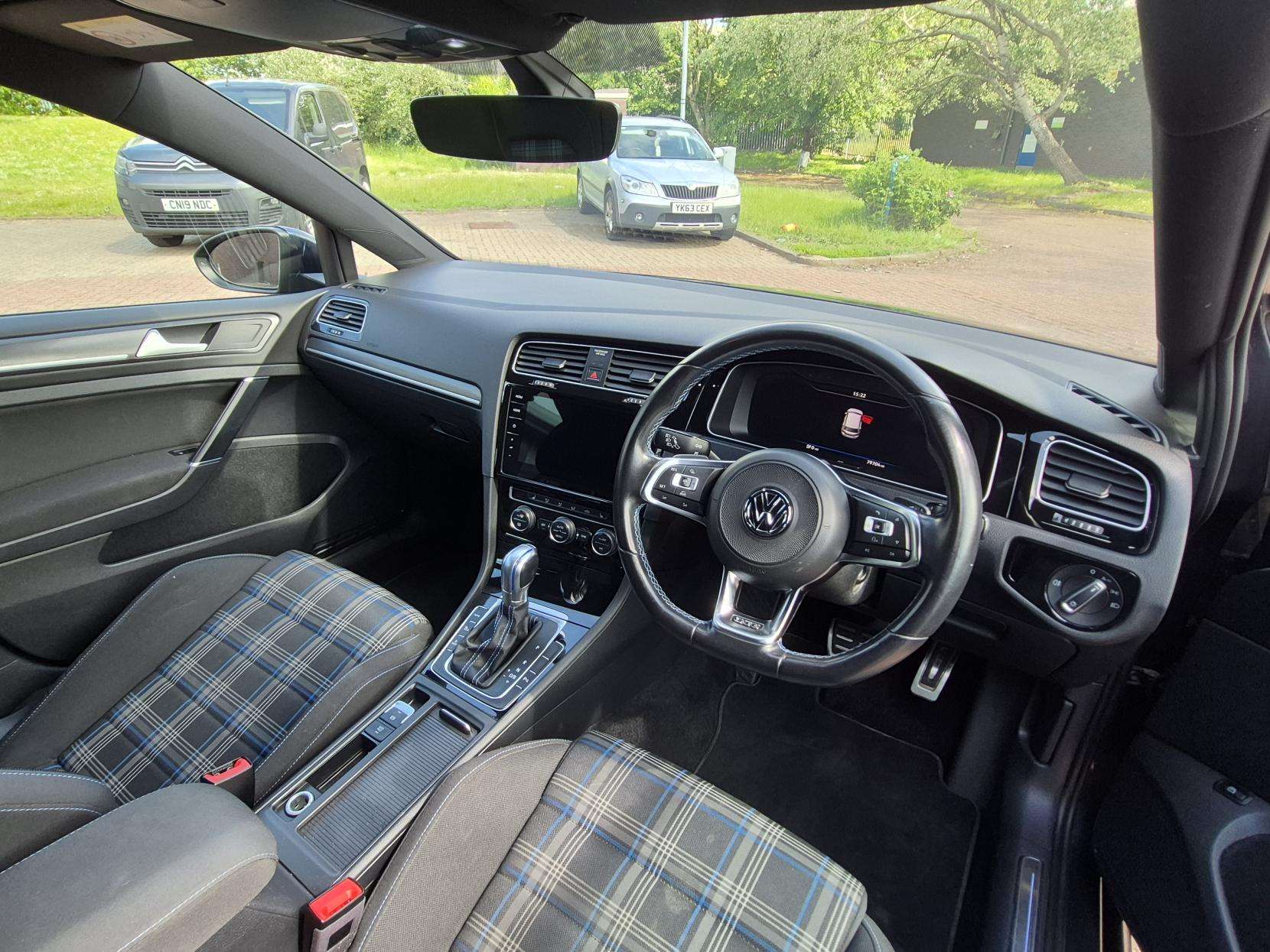 2018 VOLKSWAGEN GOLF 2018 VOLKSWAGEN GOLF