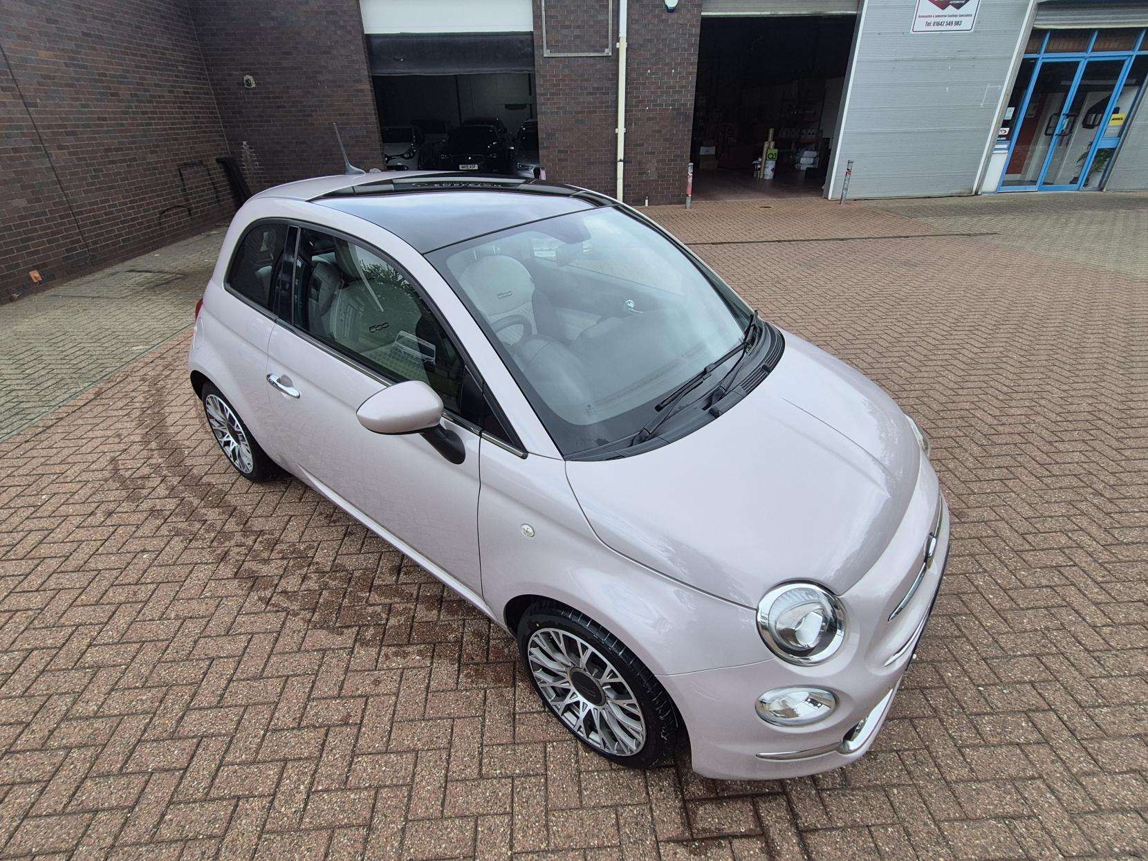 2020 FIAT 500 2020 FIAT 500