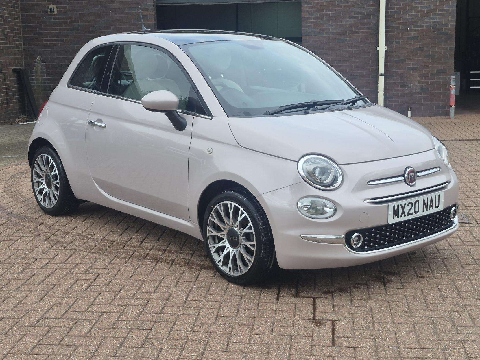 A 2020 FIAT 500 1.0 MHEV Star Hatchback 3dr Petrol Manual Euro 6 (s/s) (70 bhp) A 2020 FIAT 500 1.0 MHEV Star Hatchback 3dr Petrol Manual Euro 6 (s/s) (70 bhp)