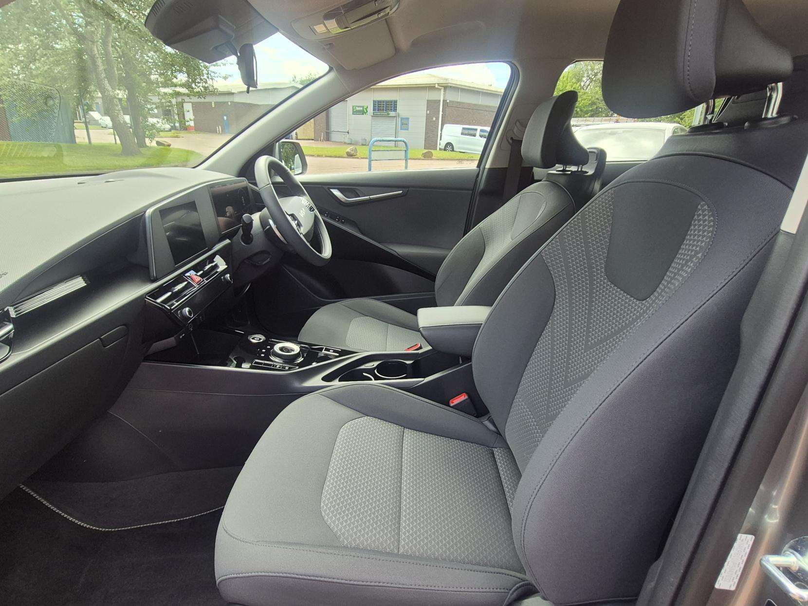 2023 KIA NIRO 2023 KIA NIRO