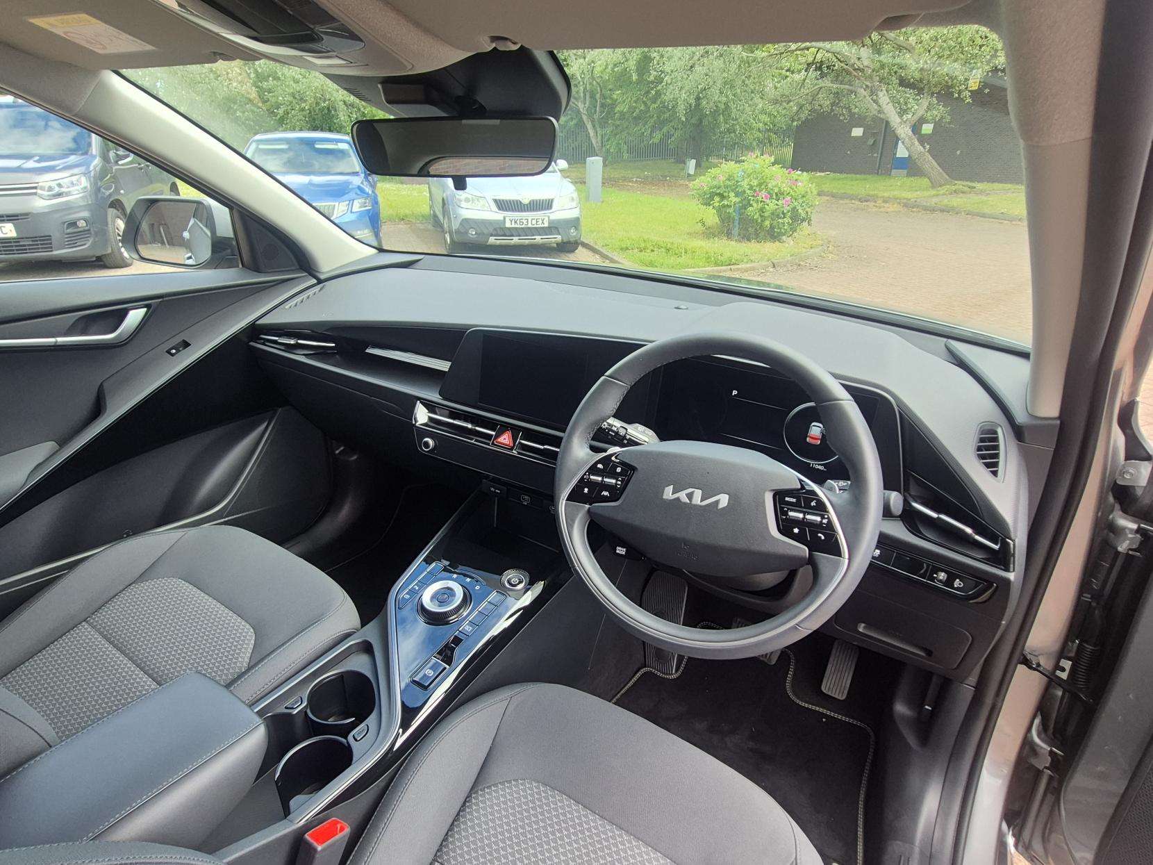 2023 KIA NIRO 2023 KIA NIRO