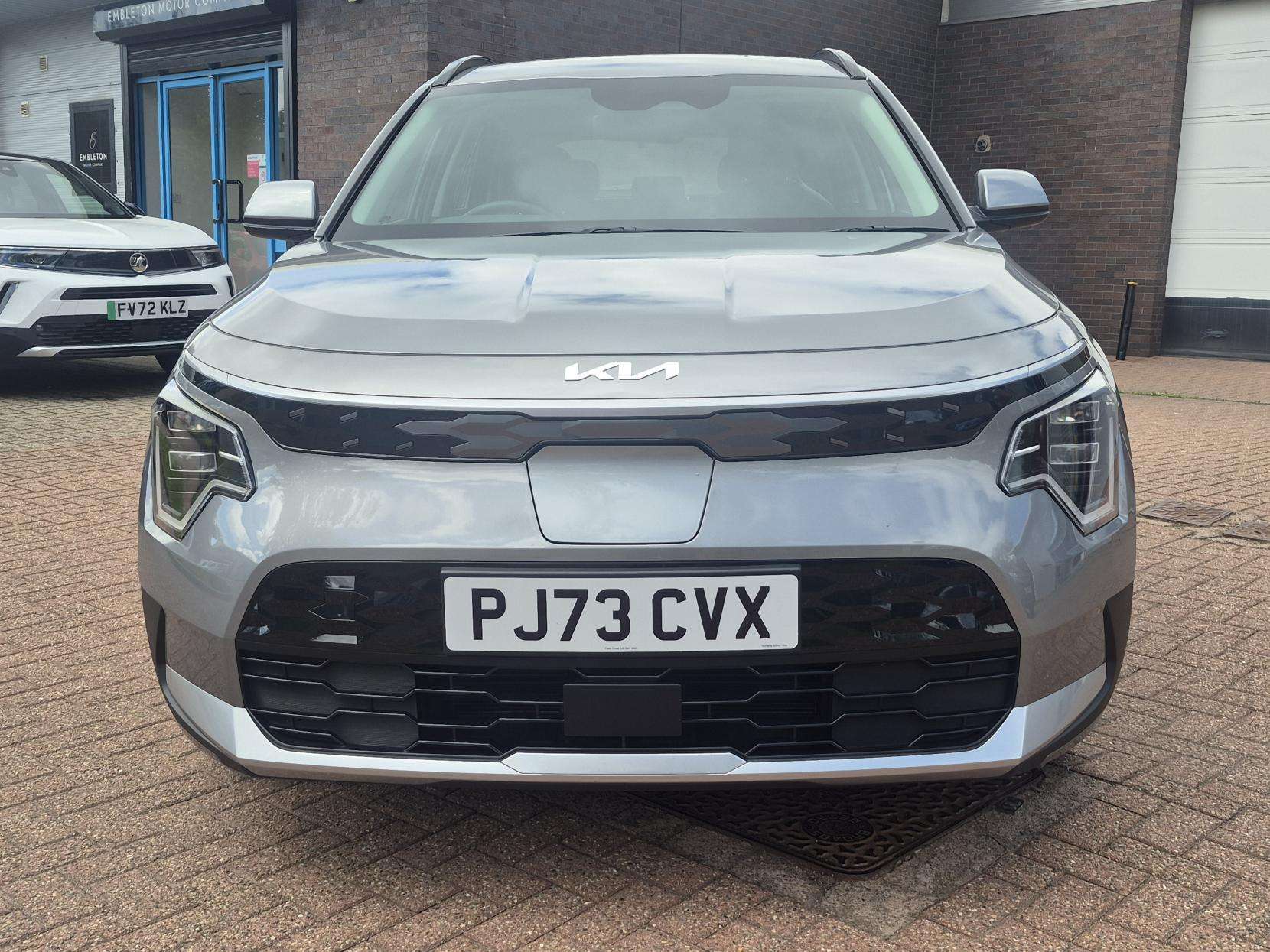 2023 KIA NIRO 2023 KIA NIRO