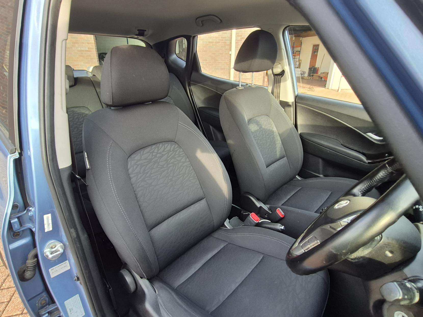 2014 HYUNDAI IX20 2014 HYUNDAI IX20