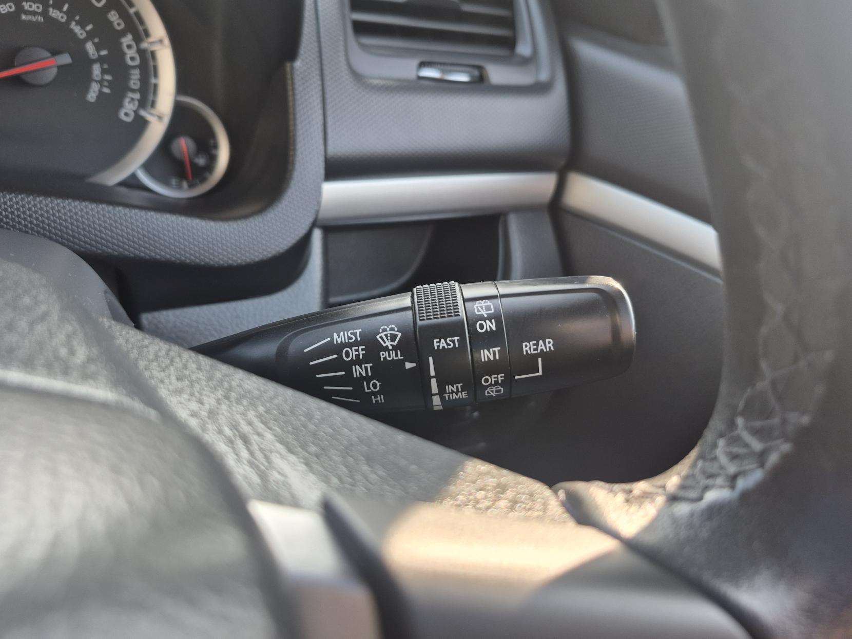 2013 SUZUKI SWIFT 2013 SUZUKI SWIFT