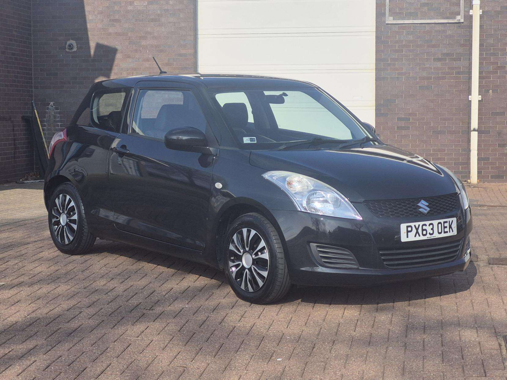 2013 SUZUKI SWIFT 2013 SUZUKI SWIFT