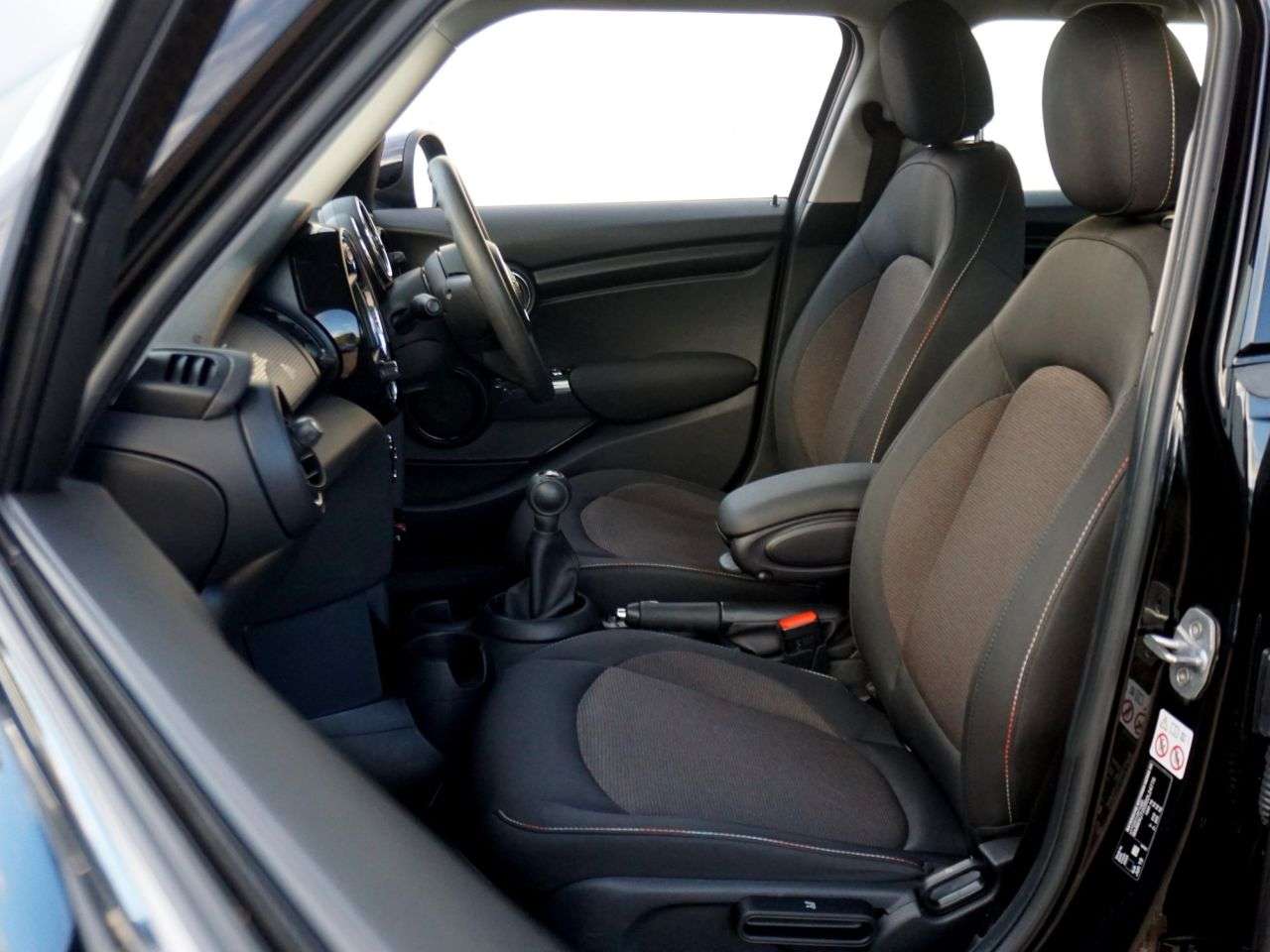 2019 MINI HATCH 2019 MINI HATCH