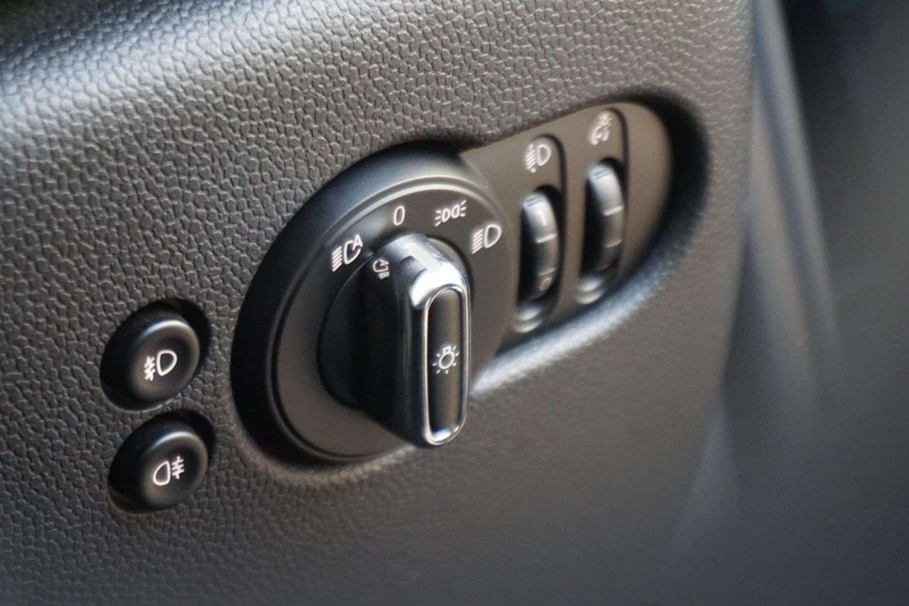 2019 MINI HATCH 2019 MINI HATCH