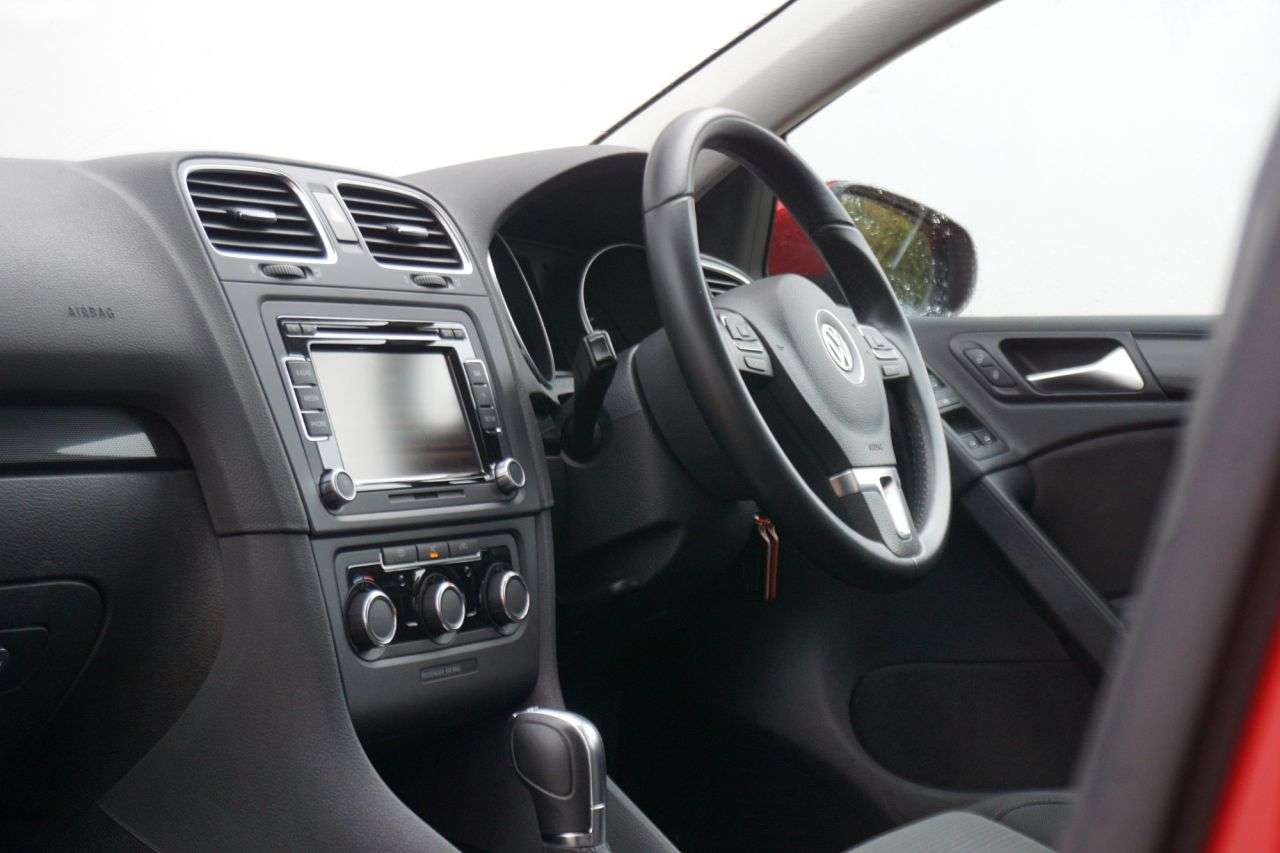 2011 VOLKSWAGEN GOLF 2011 VOLKSWAGEN GOLF