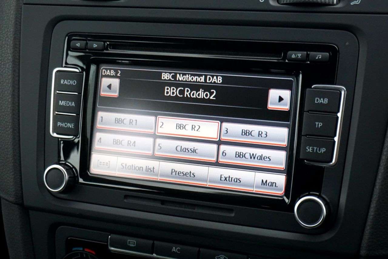 2011 VOLKSWAGEN GOLF 2011 VOLKSWAGEN GOLF