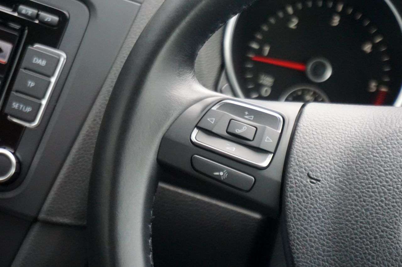 2011 VOLKSWAGEN GOLF 2011 VOLKSWAGEN GOLF