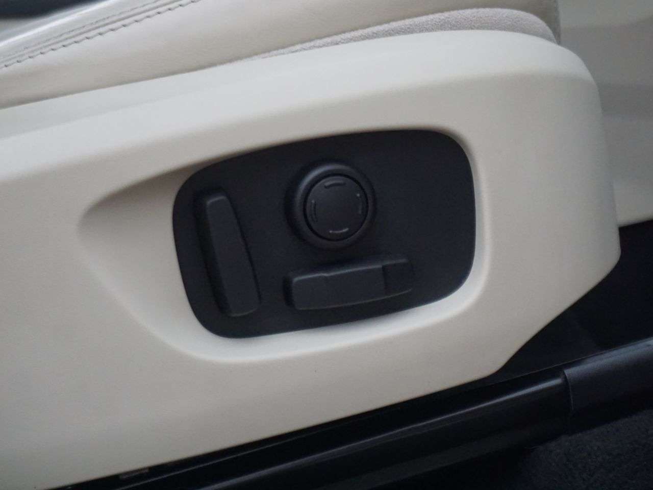 2015 LAND ROVER DISCOVERY SPORT 2015 LAND ROVER DISCOVERY SPORT