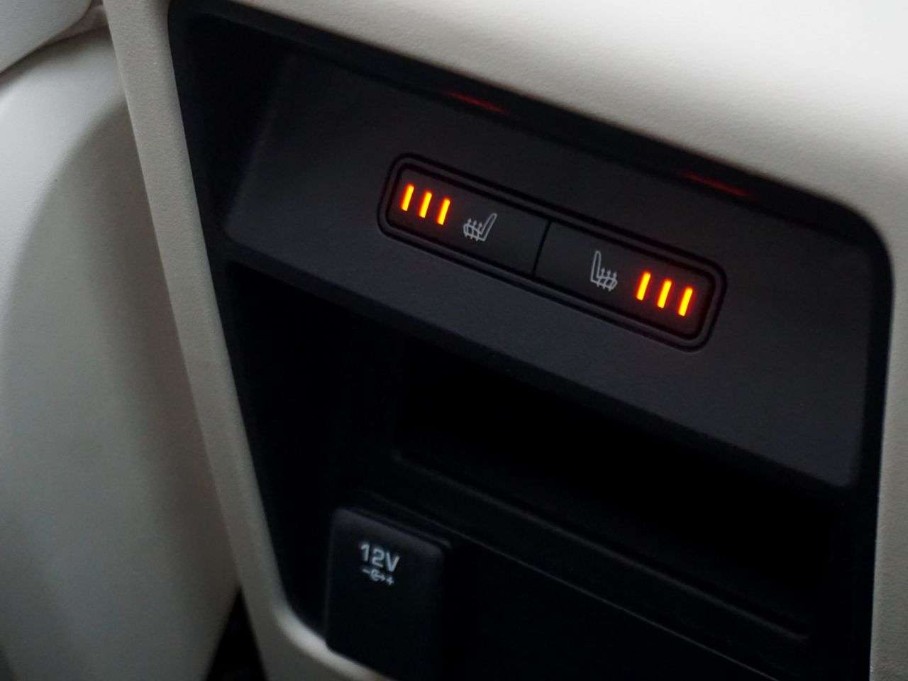 2015 LAND ROVER DISCOVERY SPORT 2015 LAND ROVER DISCOVERY SPORT