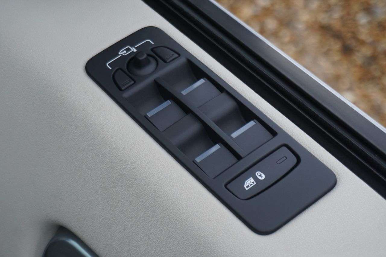 2015 LAND ROVER DISCOVERY SPORT 2015 LAND ROVER DISCOVERY SPORT