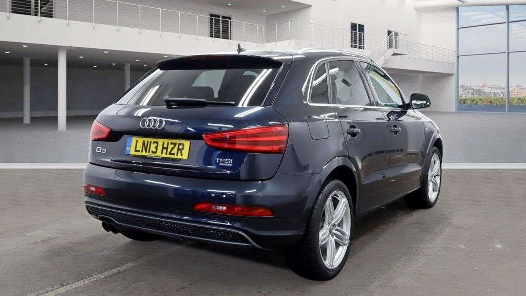 2013 AUDI Q3 2013 AUDI Q3