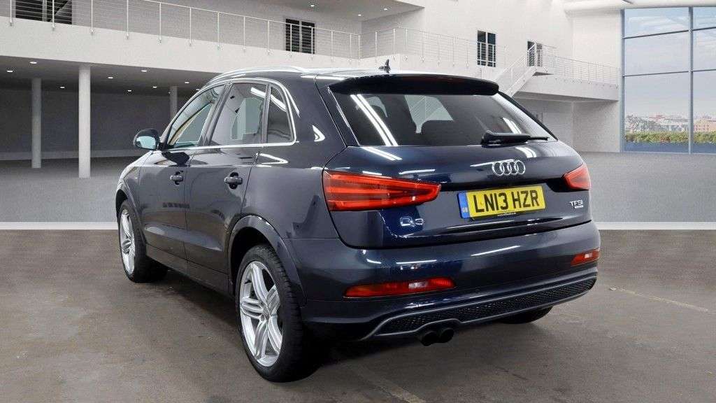 2013 AUDI Q3 2013 AUDI Q3