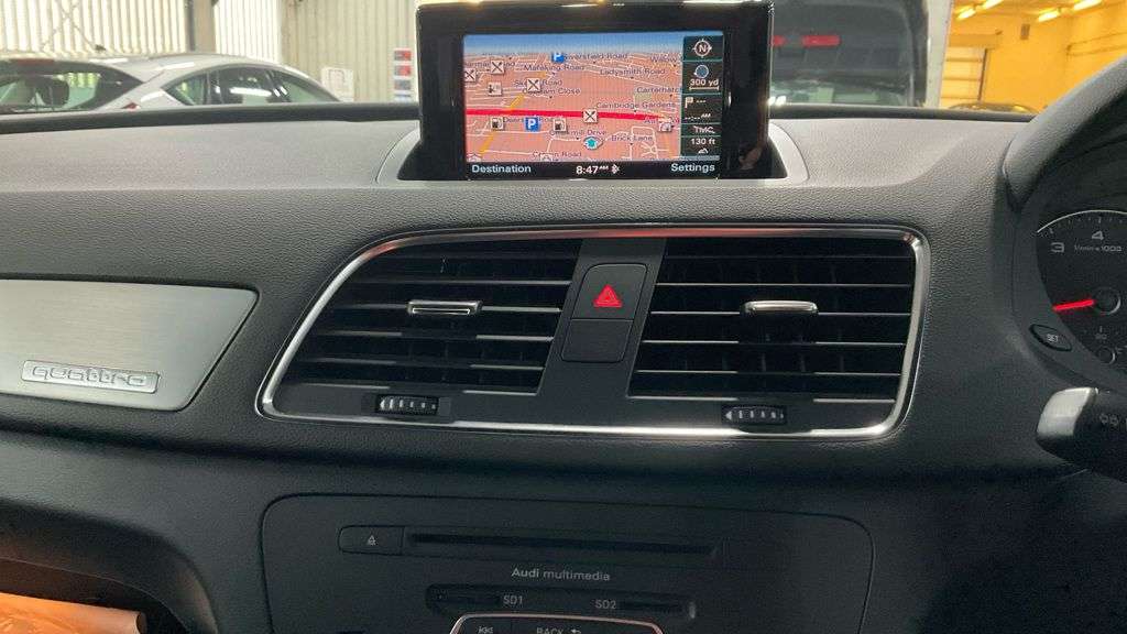 2013 AUDI Q3 2013 AUDI Q3