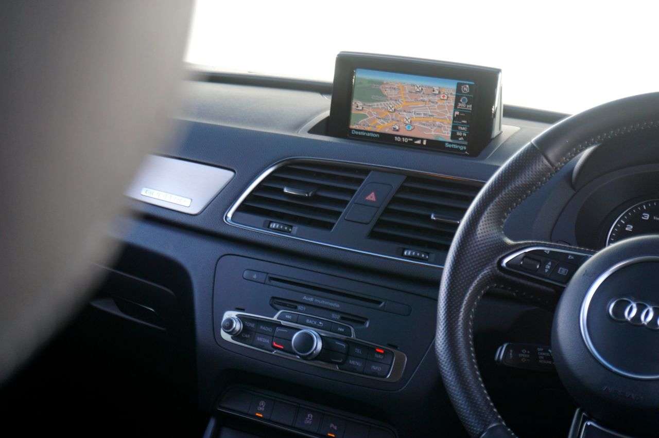 2013 AUDI Q3 2013 AUDI Q3