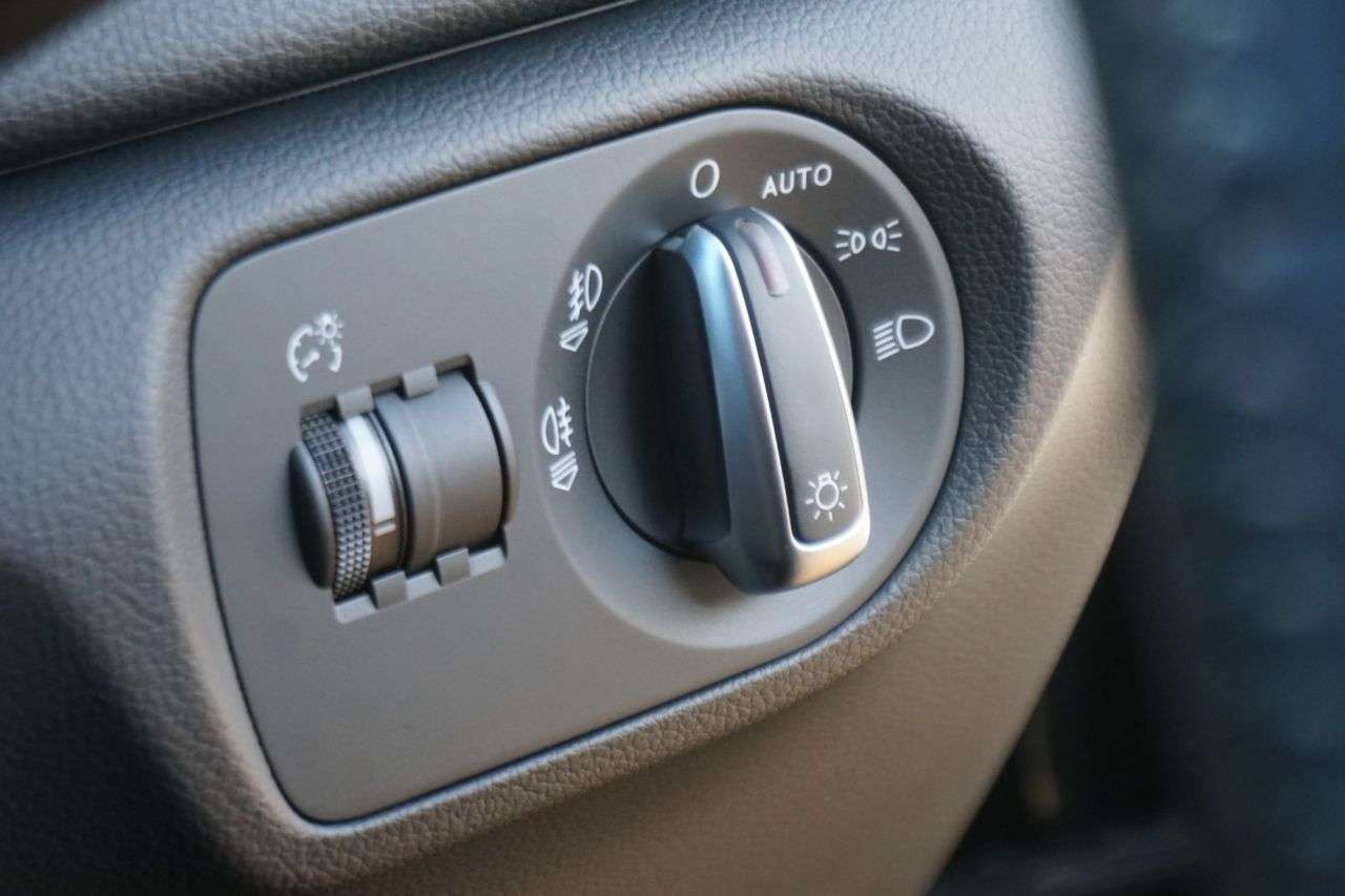 2013 AUDI Q3 2013 AUDI Q3