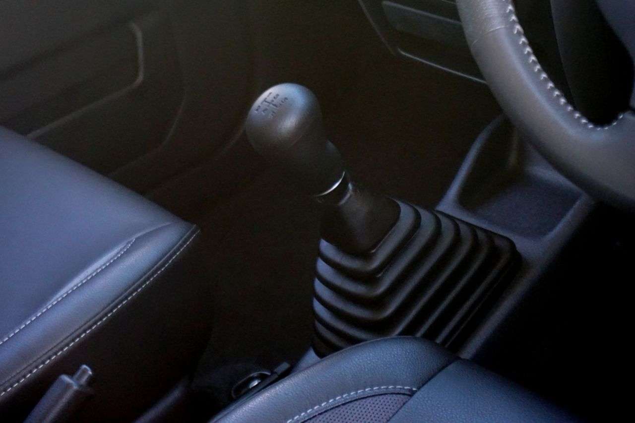 2012 SUZUKI JIMNY 2012 SUZUKI JIMNY