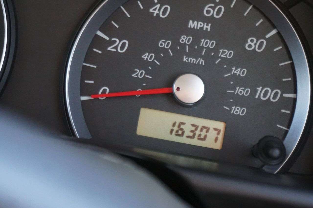 2012 SUZUKI JIMNY 2012 SUZUKI JIMNY