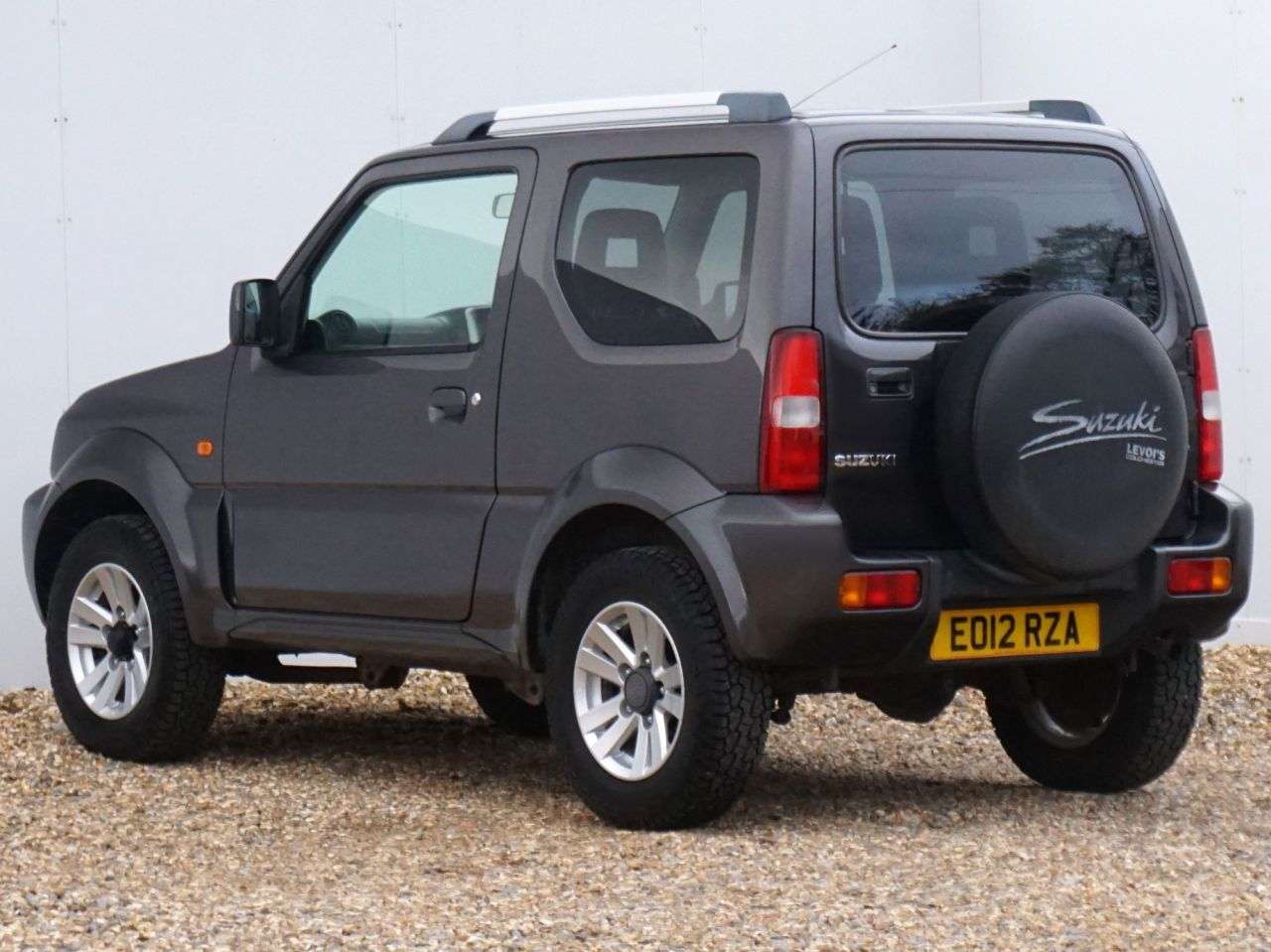 2012 SUZUKI JIMNY 2012 SUZUKI JIMNY