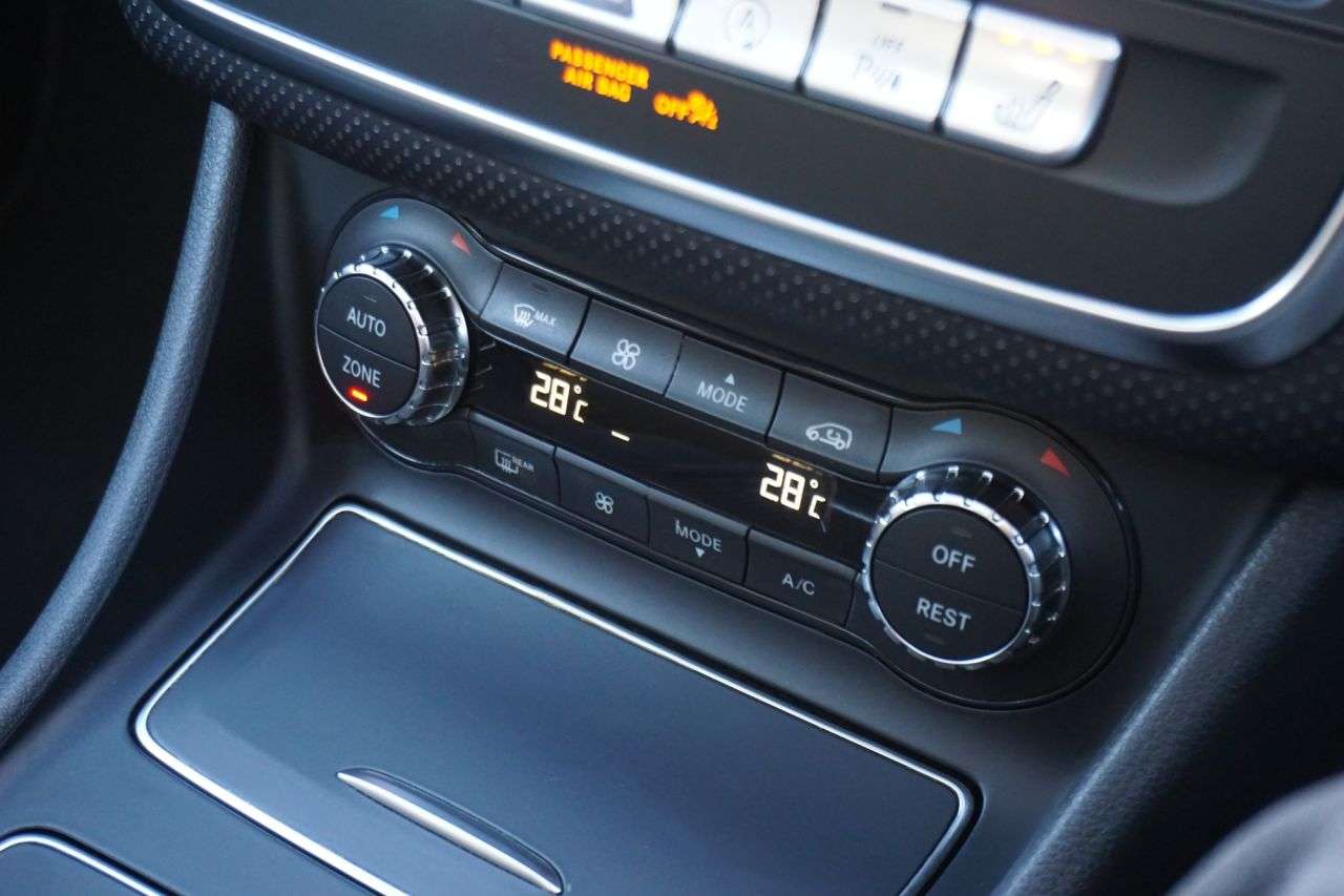 2015 MERCEDES-BENZ A-CLASS 2015 MERCEDES-BENZ A-CLASS