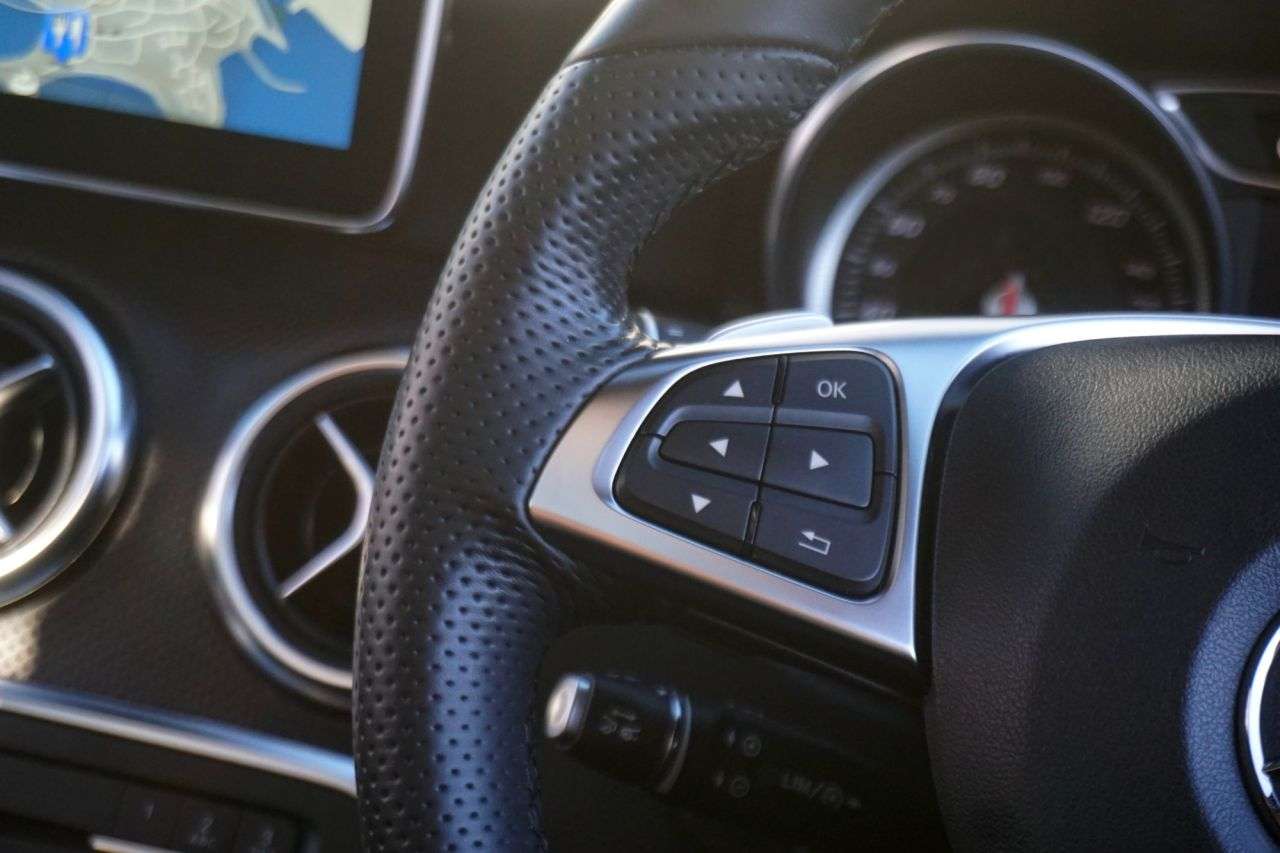 2015 MERCEDES-BENZ A-CLASS 2015 MERCEDES-BENZ A-CLASS