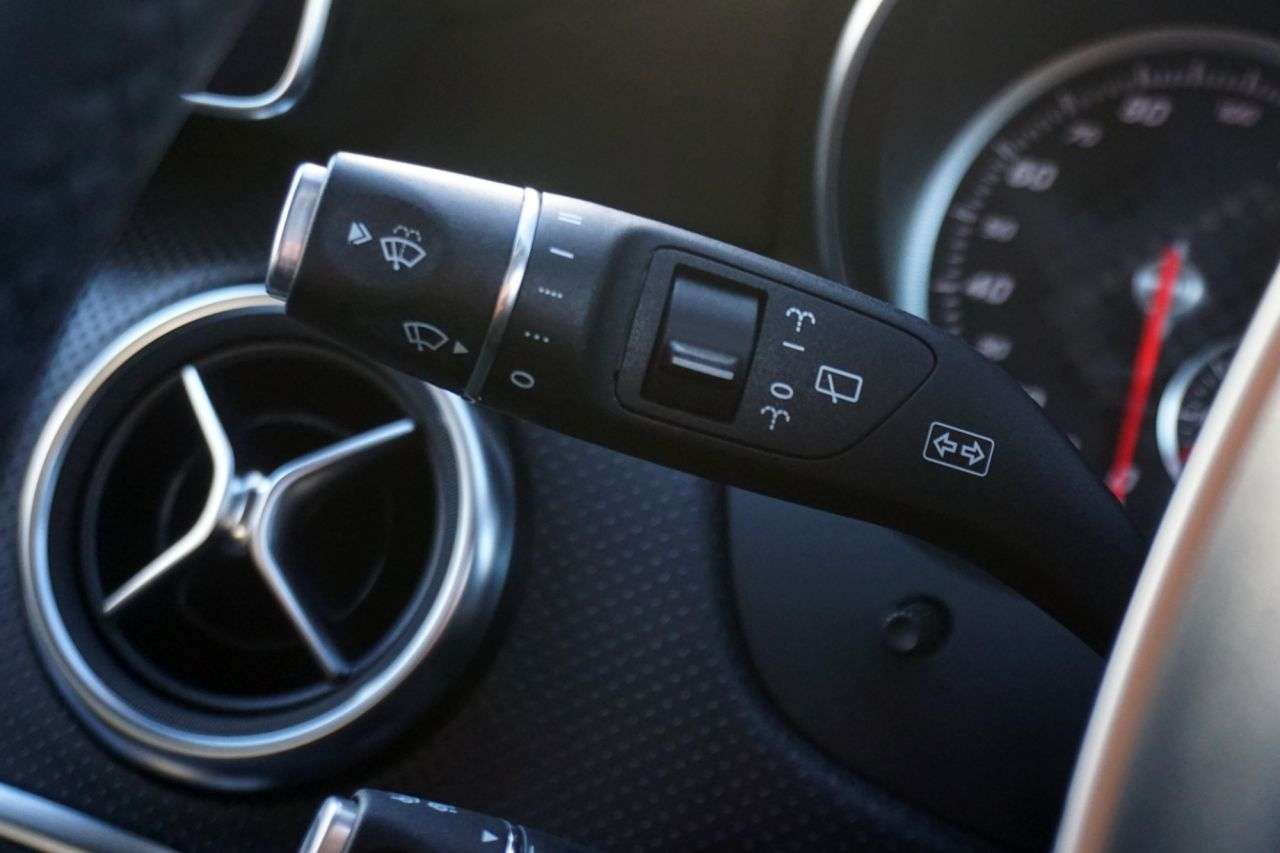 2015 MERCEDES-BENZ A-CLASS 2015 MERCEDES-BENZ A-CLASS