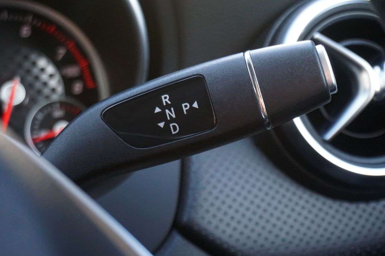 2015 MERCEDES-BENZ A-CLASS 2015 MERCEDES-BENZ A-CLASS