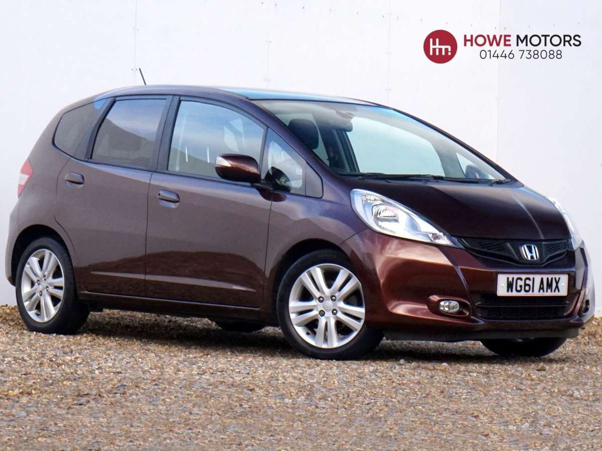 Check out this Honda Jazz 2012 Petrol Automatic