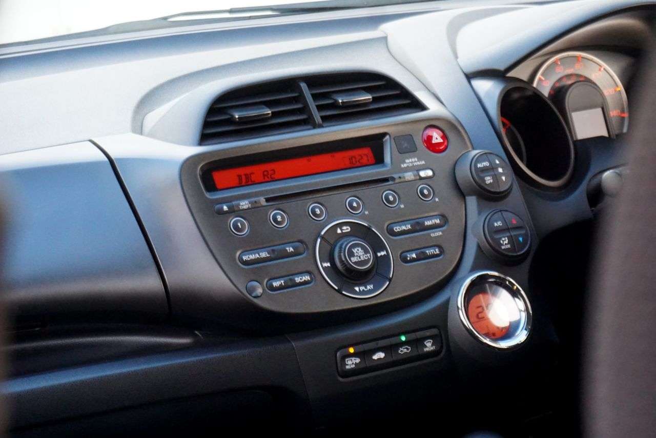 2012 HONDA JAZZ 2012 HONDA JAZZ