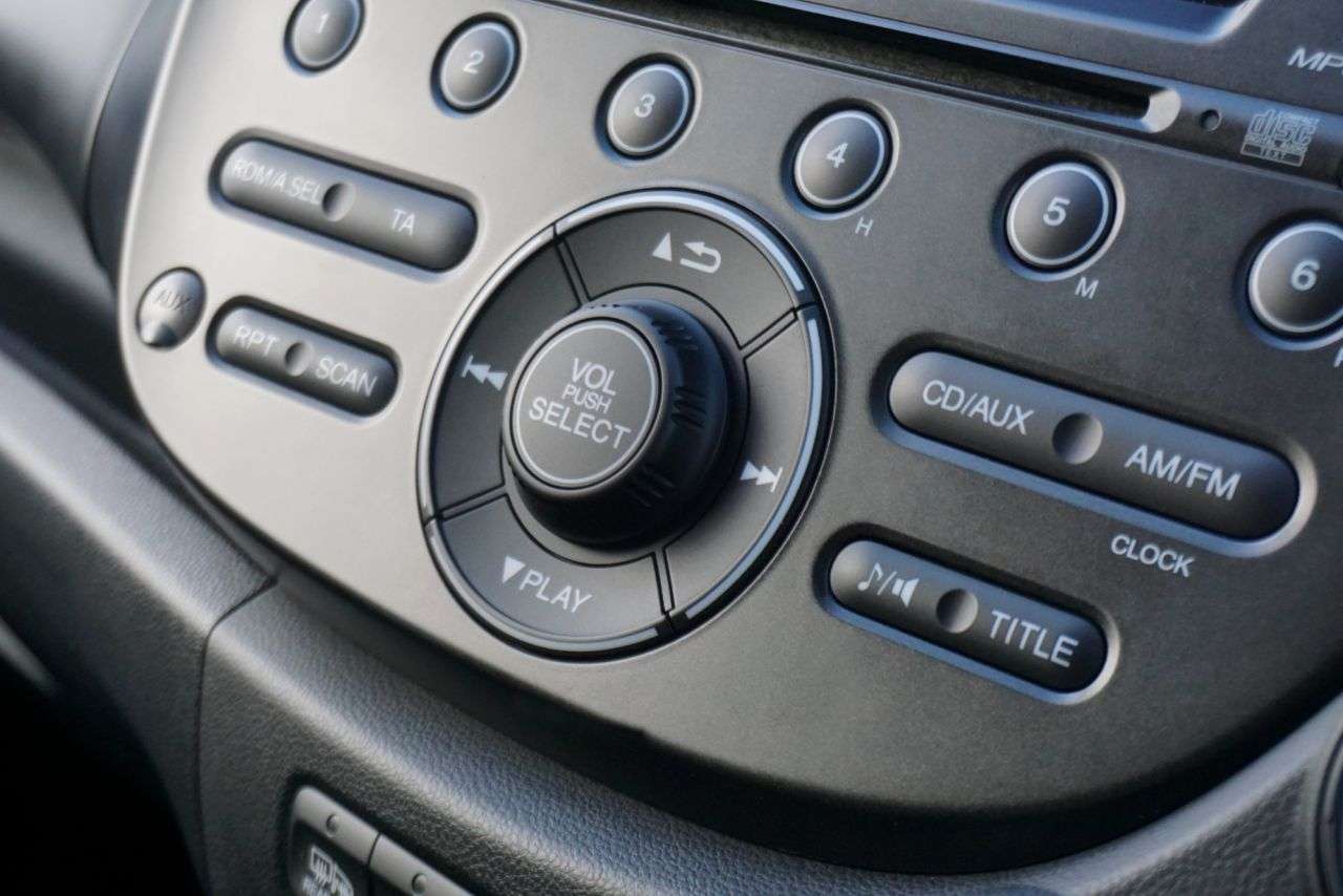 2012 HONDA JAZZ 2012 HONDA JAZZ