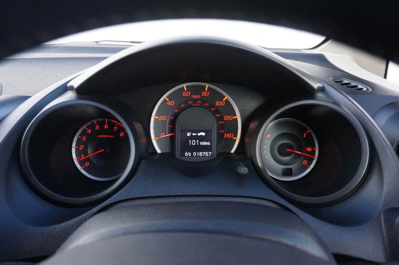 2012 HONDA JAZZ 2012 HONDA JAZZ