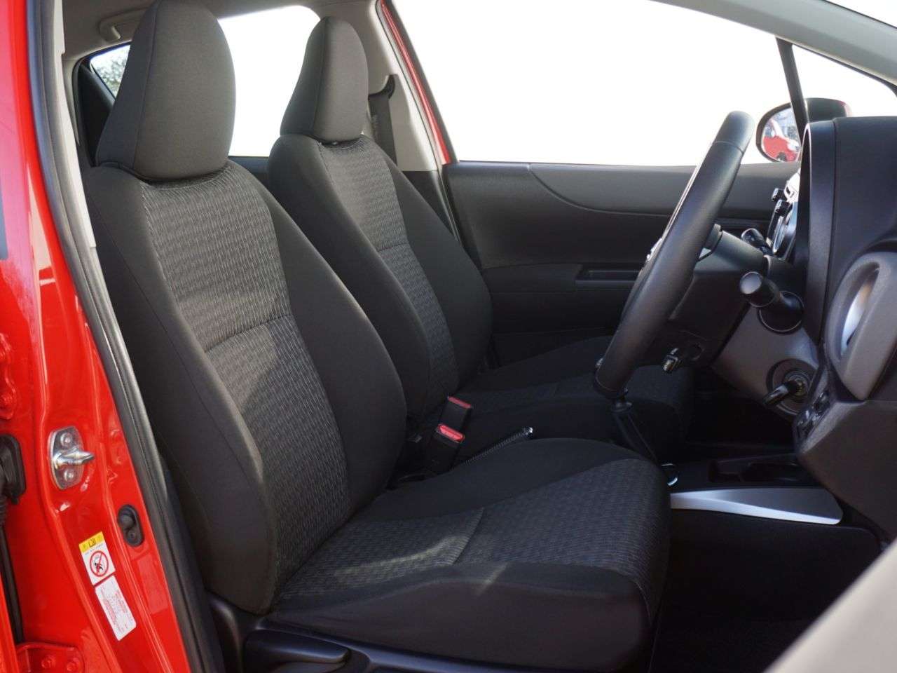 2014 TOYOTA YARIS 2014 TOYOTA YARIS