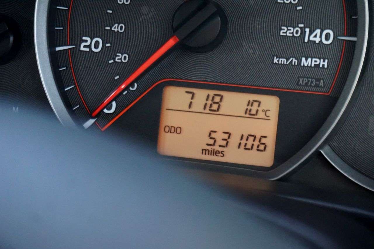 2014 TOYOTA YARIS 2014 TOYOTA YARIS