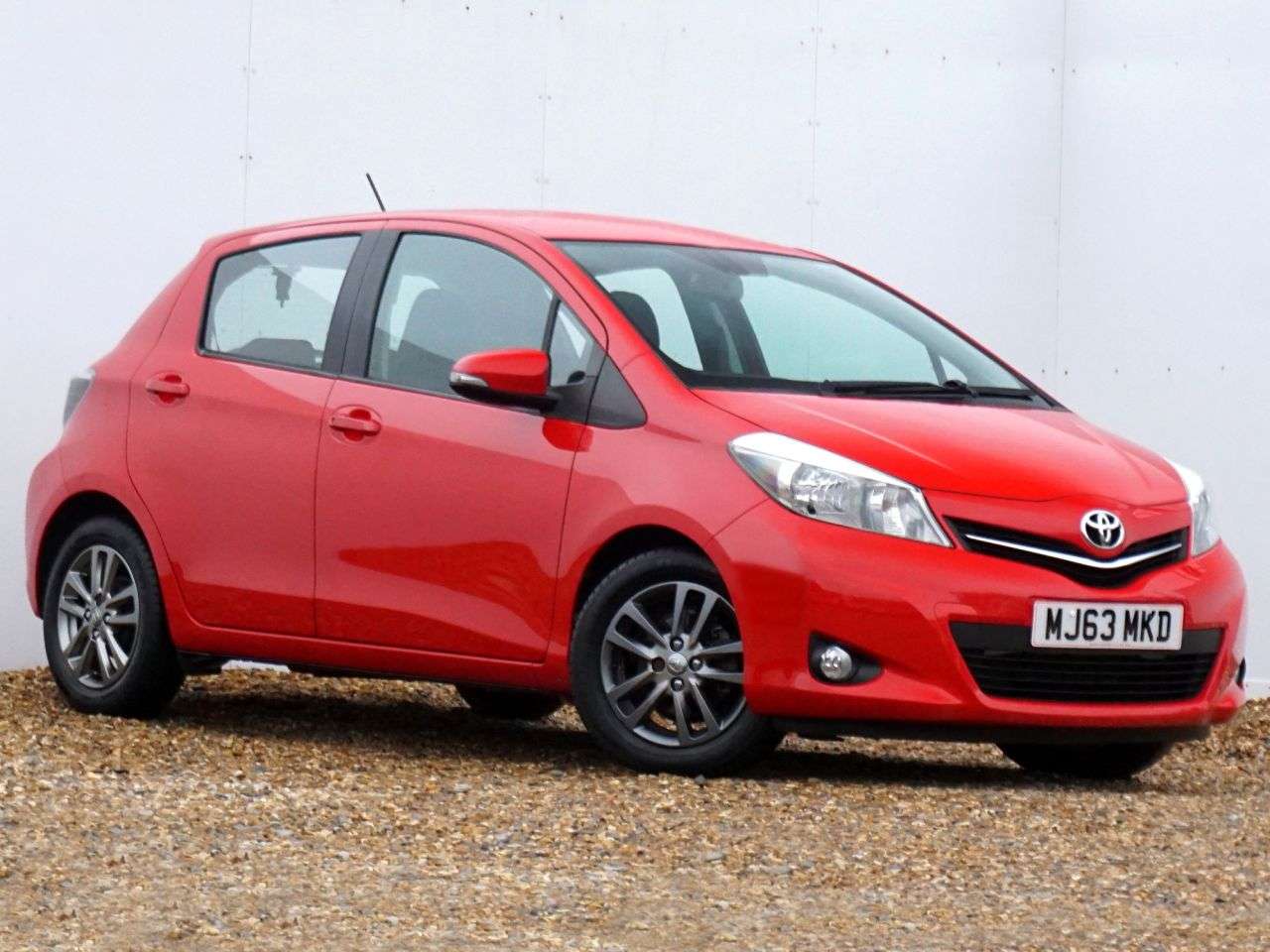 2014 TOYOTA YARIS 2014 TOYOTA YARIS