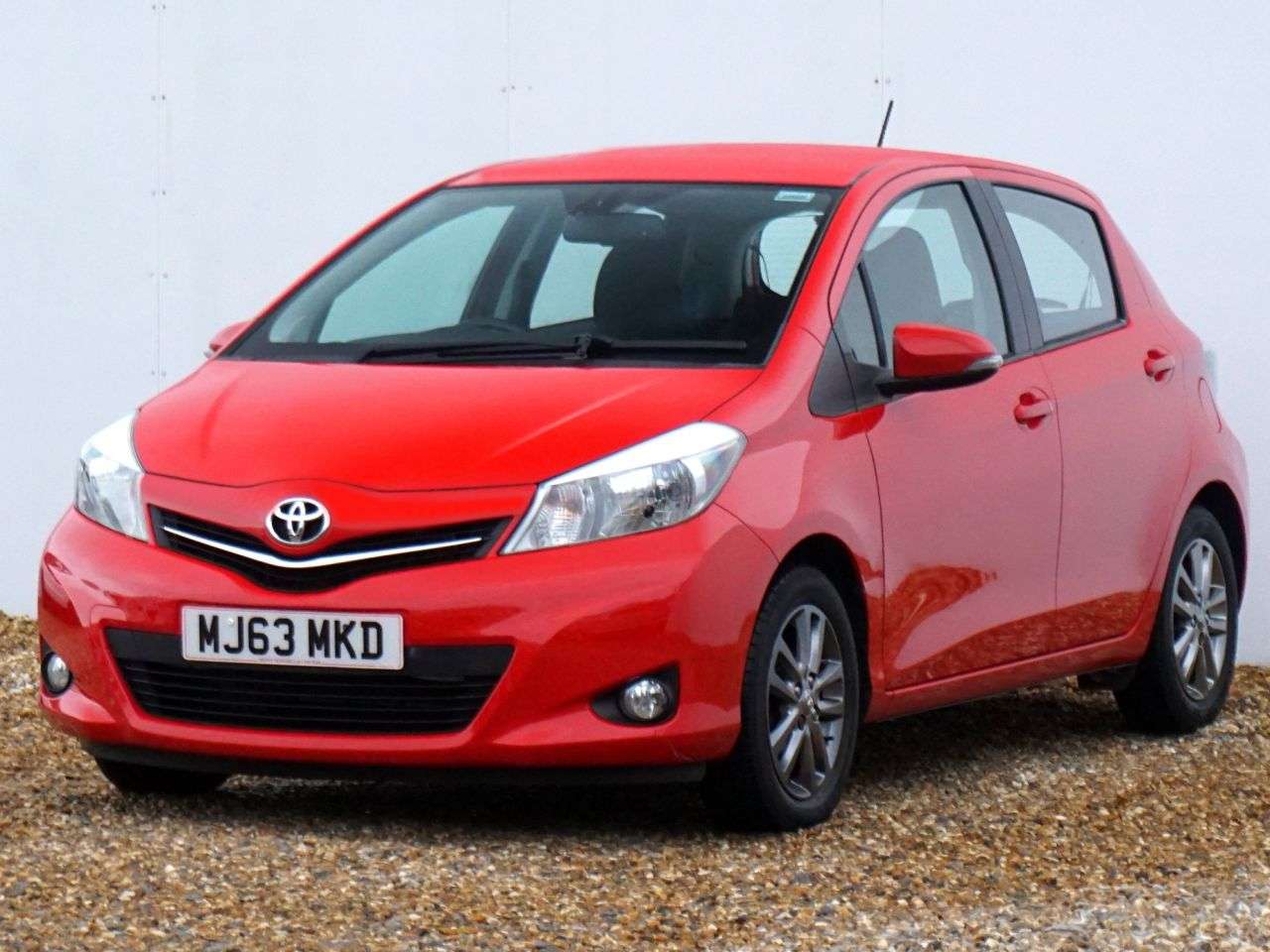 2014 TOYOTA YARIS 2014 TOYOTA YARIS