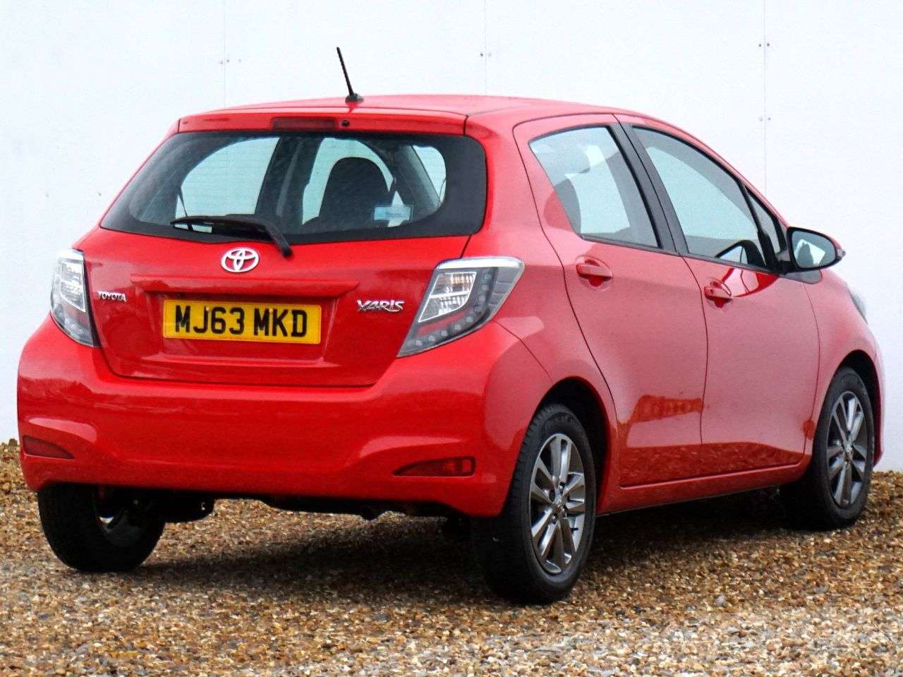 2014 TOYOTA YARIS 2014 TOYOTA YARIS