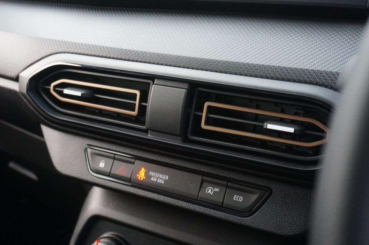 2024 DACIA SANDERO STEPWAY 2024 DACIA SANDERO STEPWAY