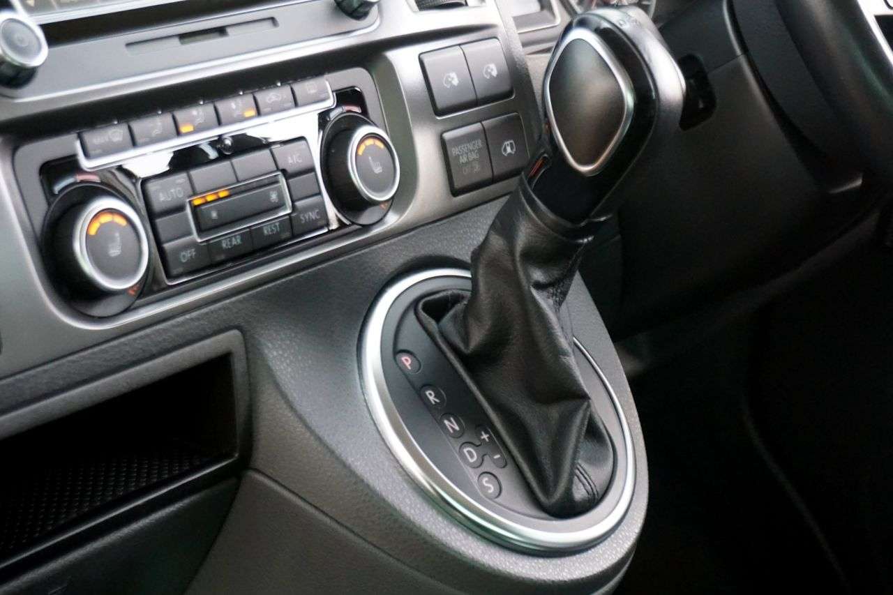 2013 VOLKSWAGEN CARAVELLE 2013 VOLKSWAGEN CARAVELLE