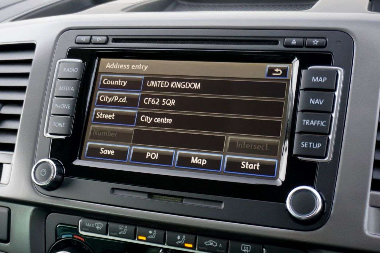 2013 VOLKSWAGEN CARAVELLE 2013 VOLKSWAGEN CARAVELLE