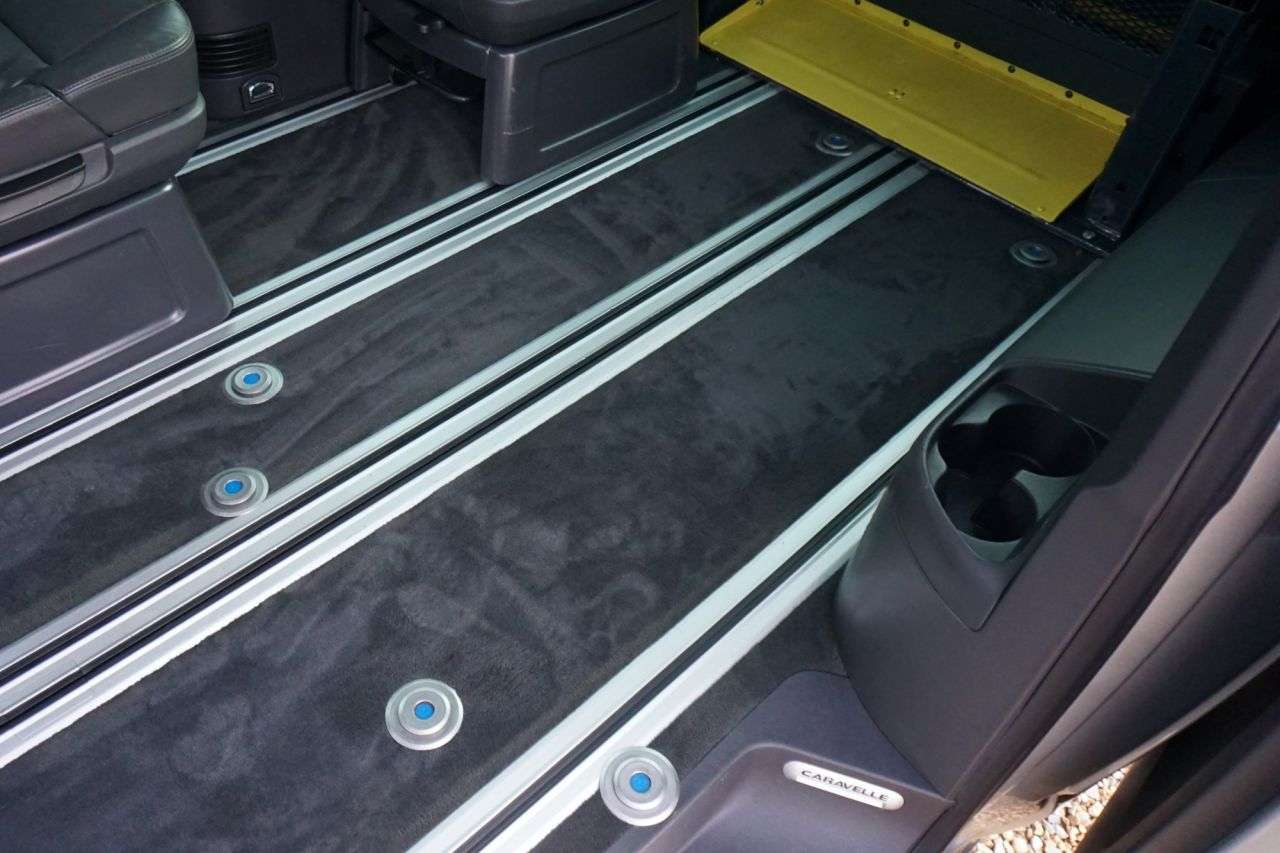 2013 VOLKSWAGEN CARAVELLE 2013 VOLKSWAGEN CARAVELLE